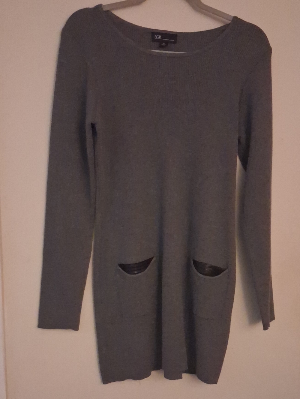AGB Gray Sequin Pocket Tunic Sweater Size XL